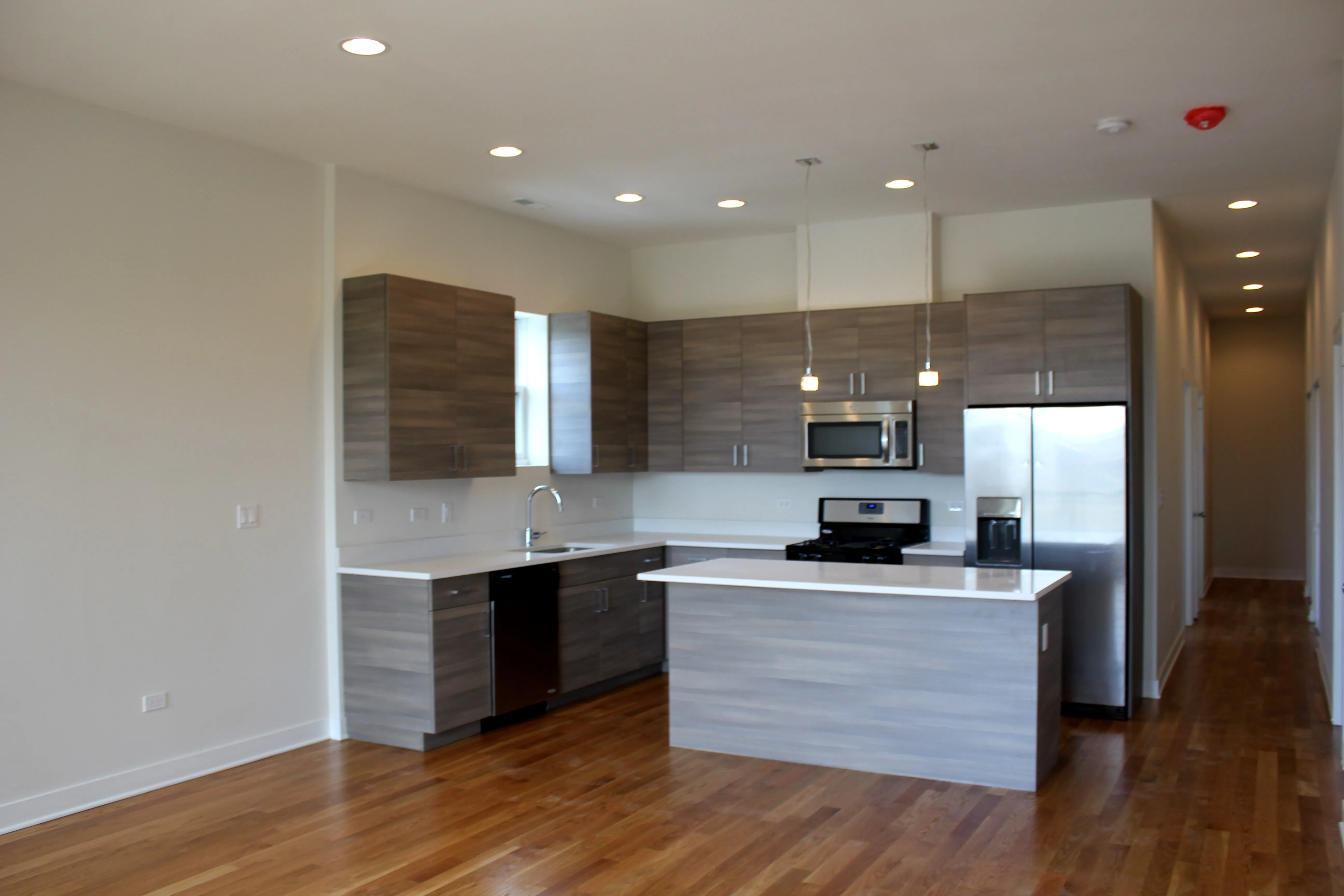 1952 West Erie Apartments