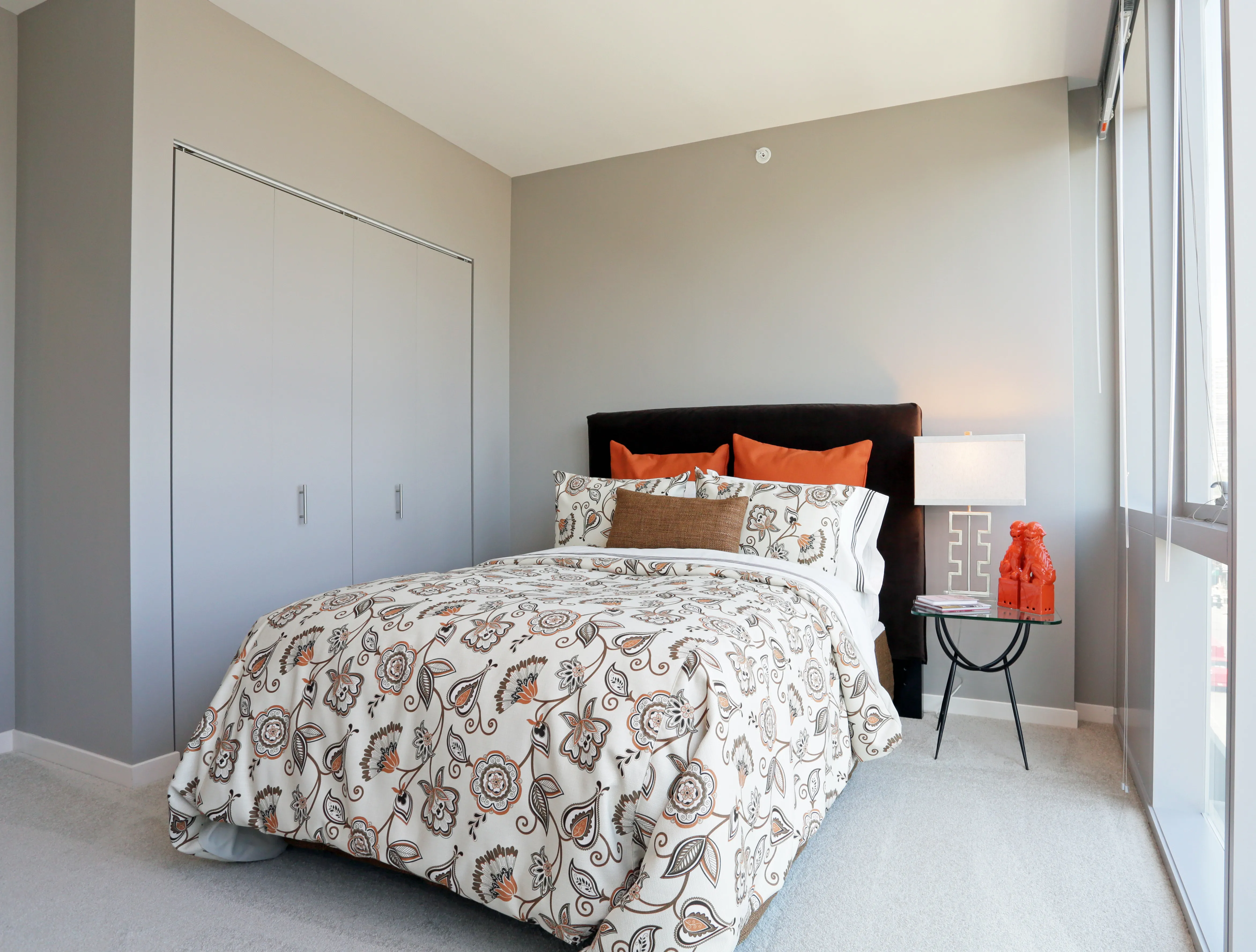 Halsted Flats Apartments