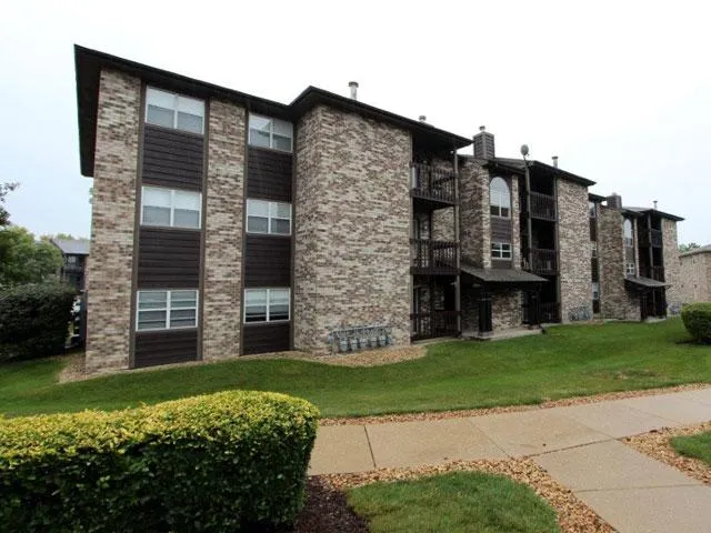 232  BUTTERFIELD DR 60108-Stratford Place-Bloomingdale-IL