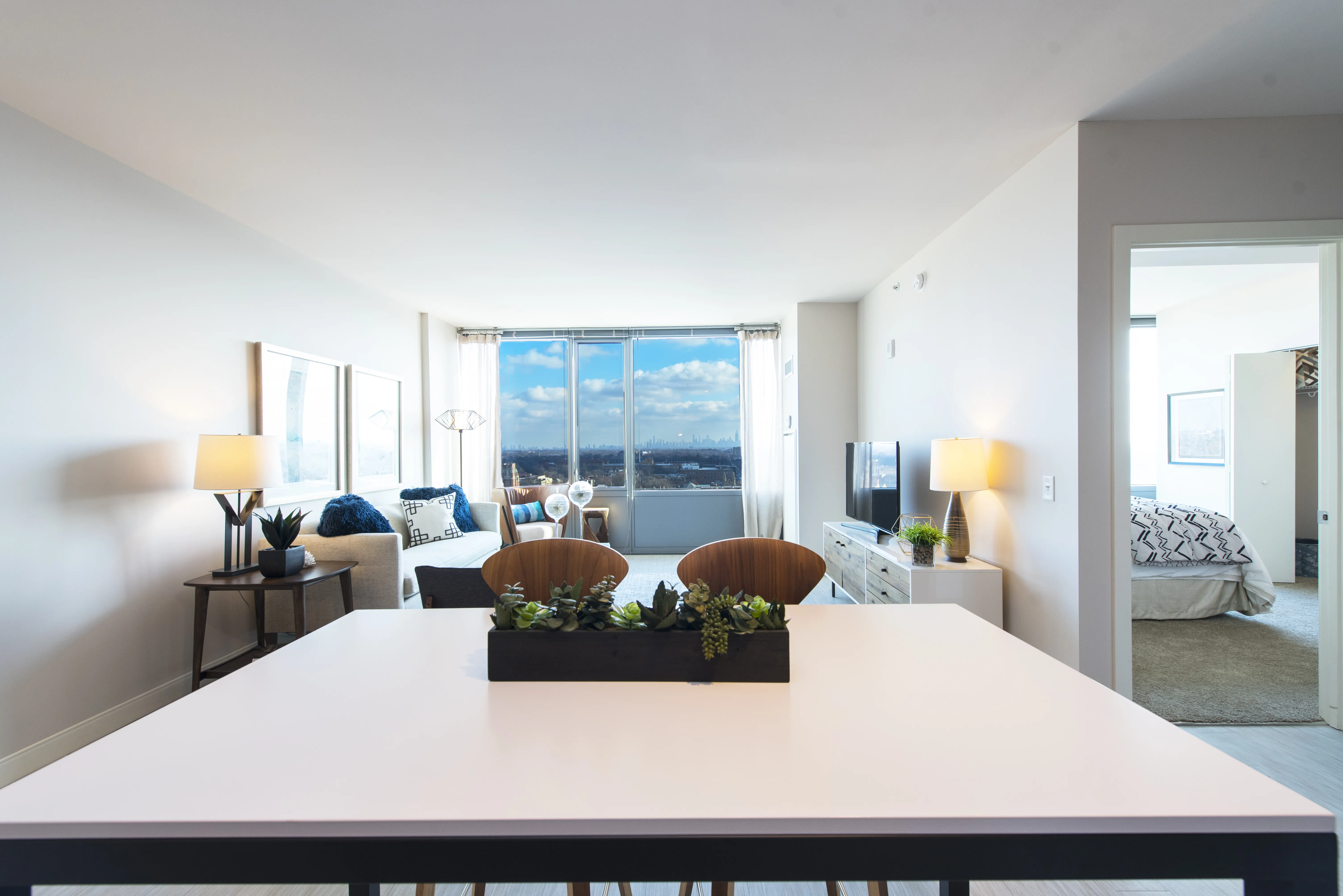 Vantage Oak Park Apartments