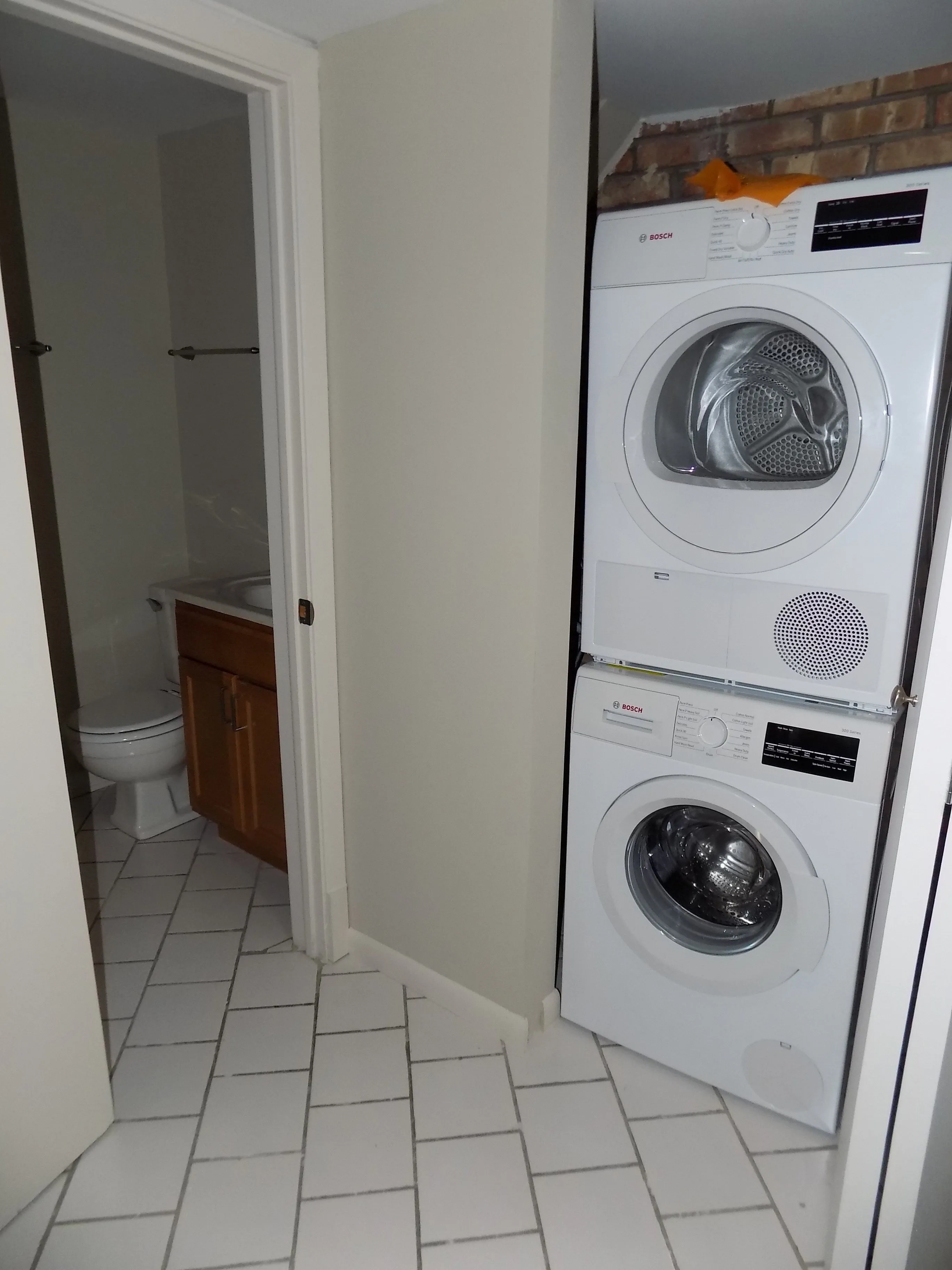 2714 North Mildred Apartments