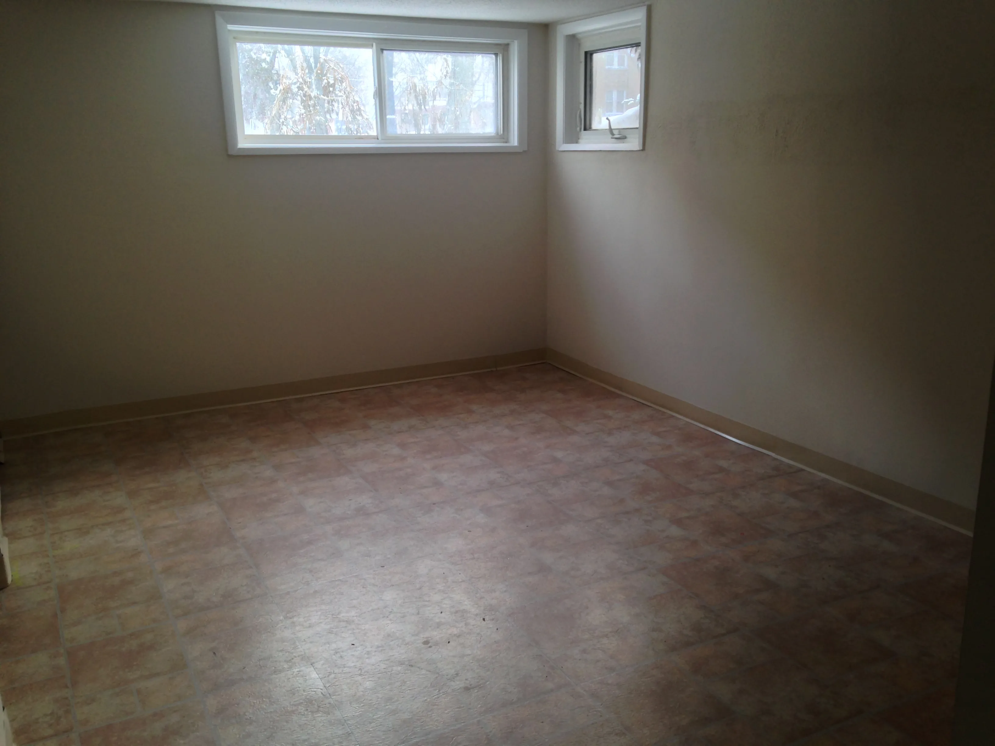 Bonus Room / Office / Play Area