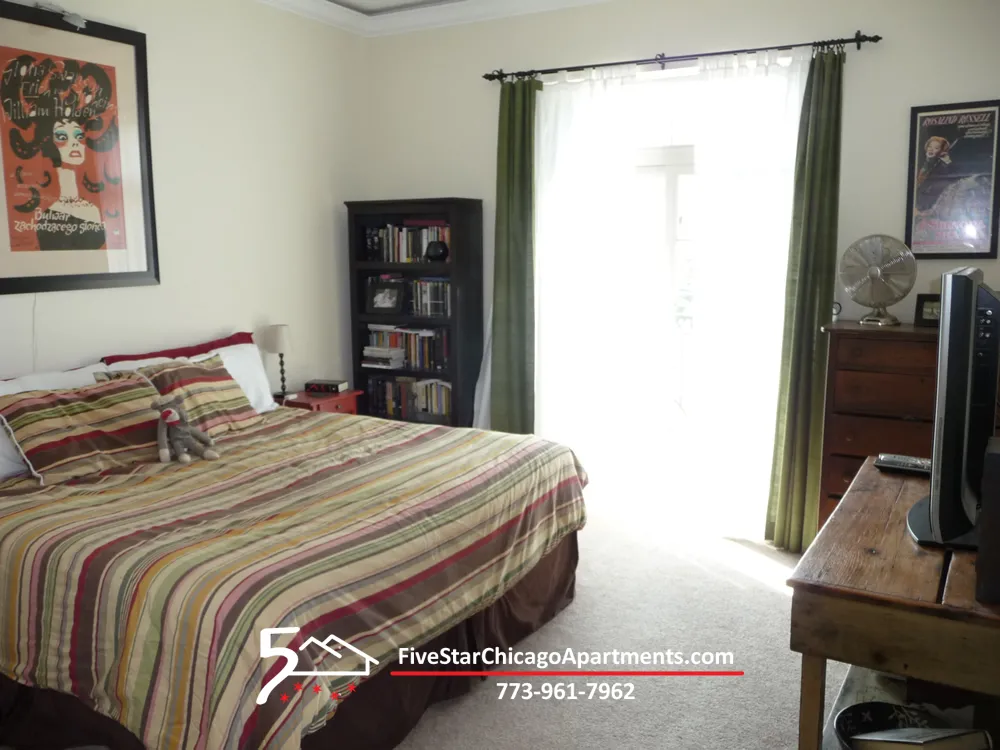 4518 N KEDZIE AVE 60625-unit#2D-Chicago-IL