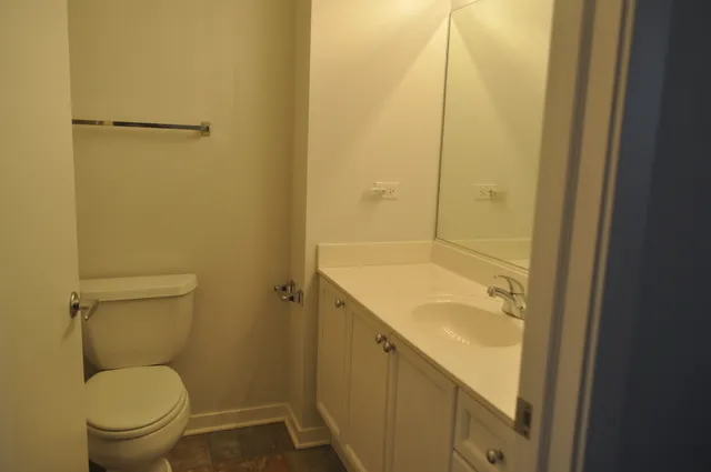 330 W GRAND AVE 60654-unit#1004-Chicago-IL