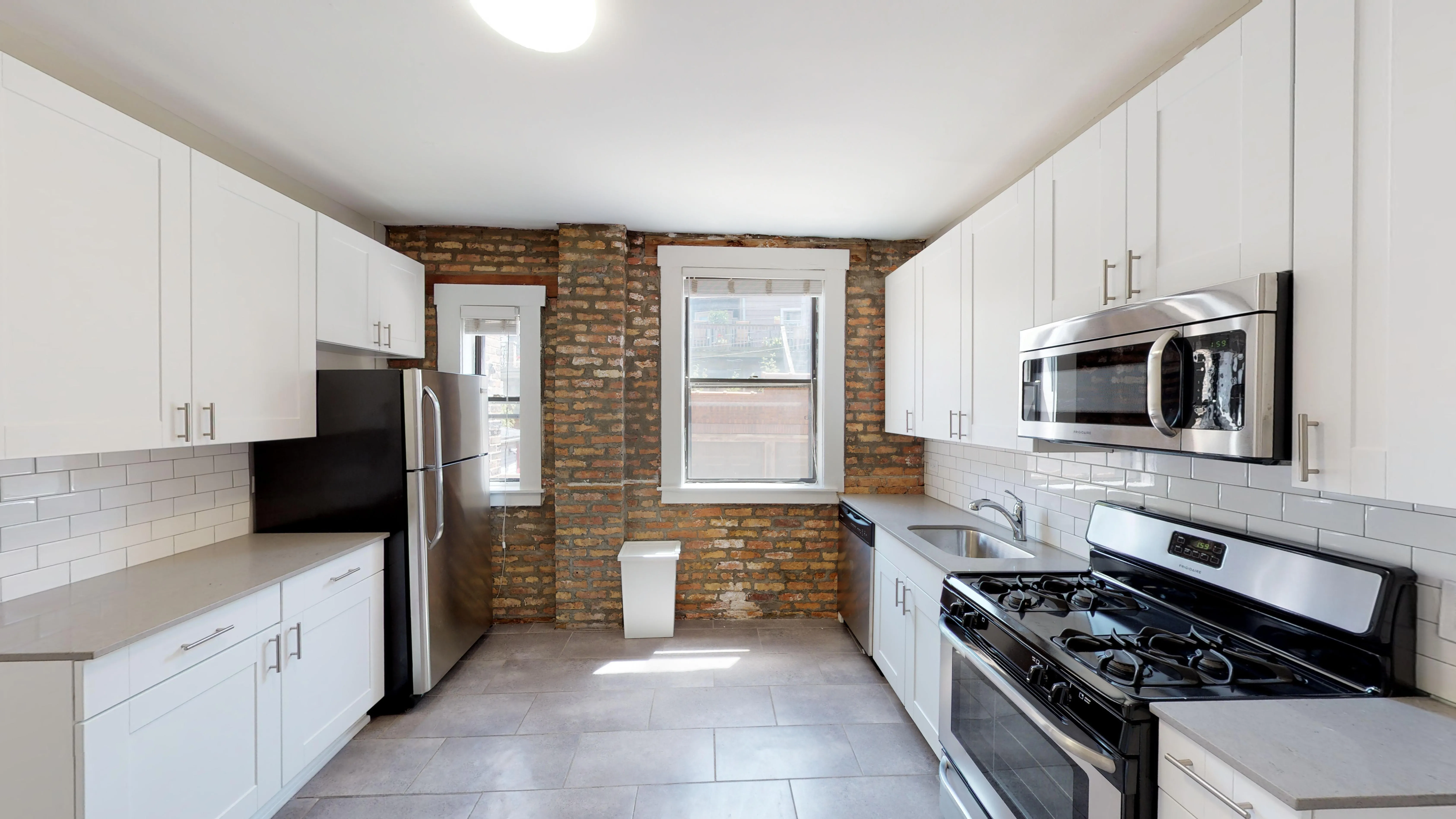3414 N Elaine Place Apartments
