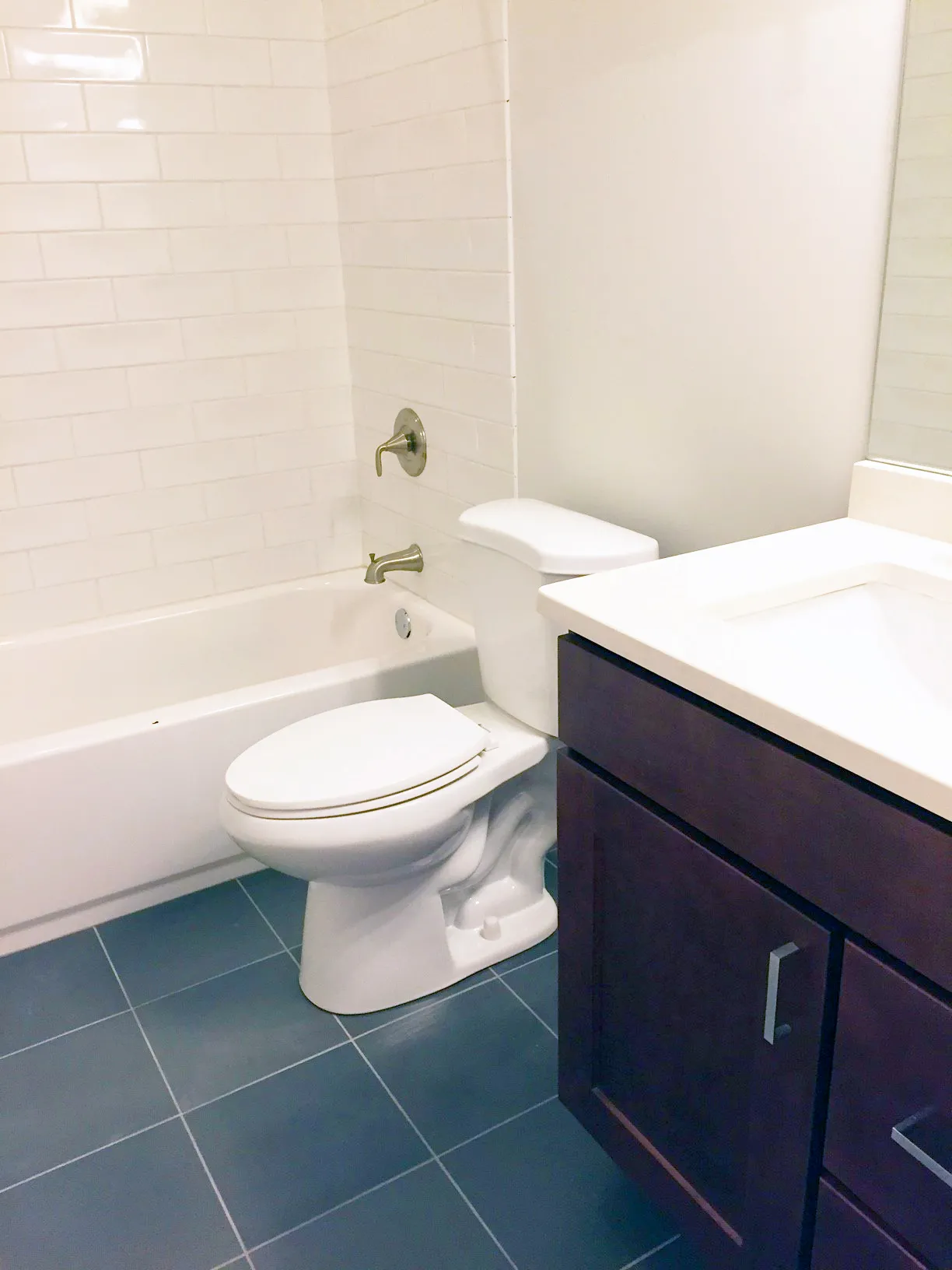 3607 N Lakewood Apartments