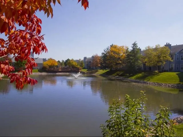 Brookdale Lakes Apartments