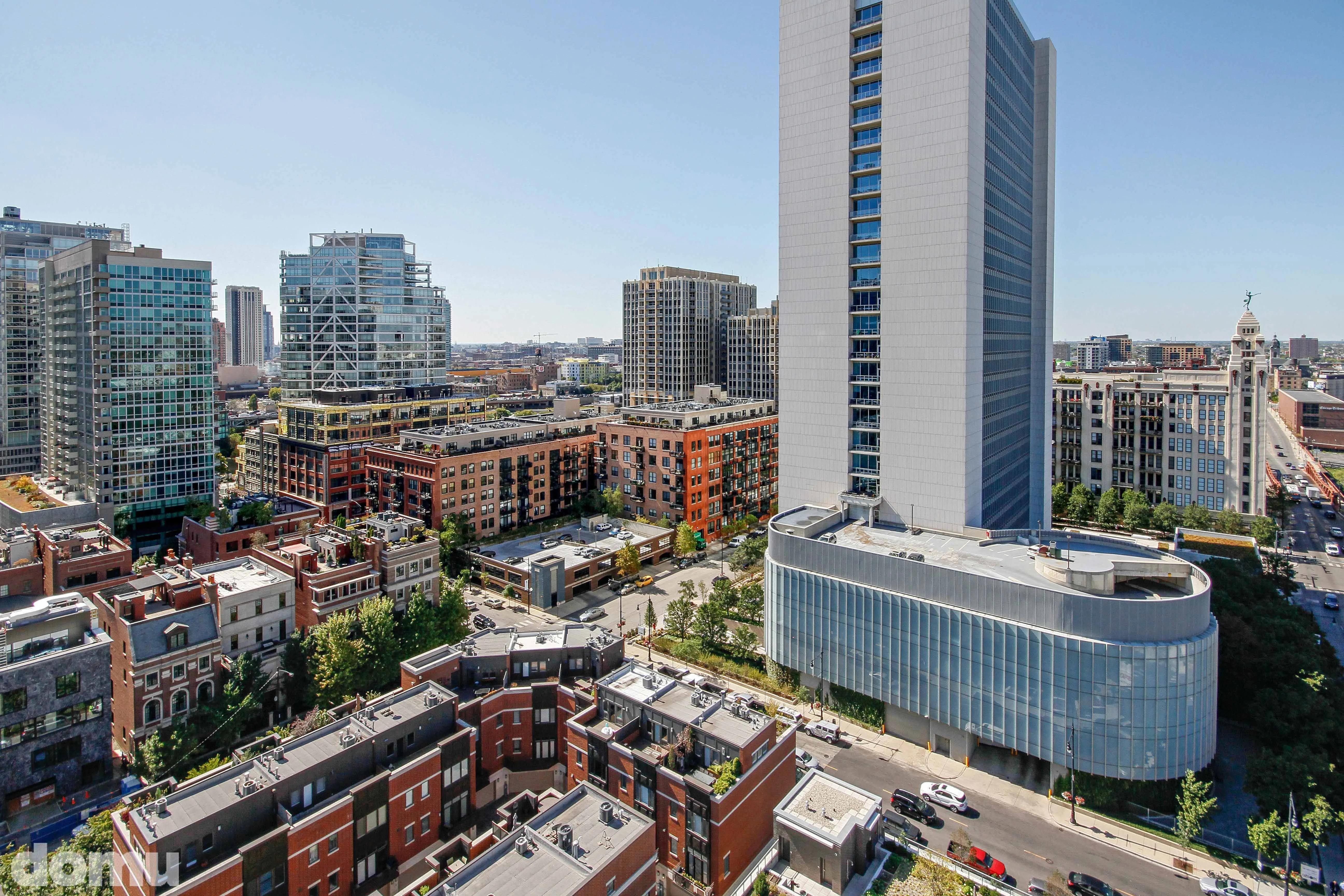 living room at The Hudson Apartments in Chicago