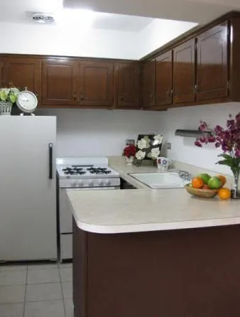 2930 North Pine Grove Apartments