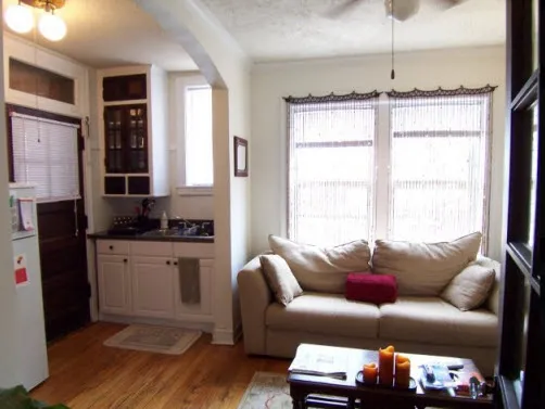 2474-76 W Cullom / 4303-09 N Campbell Apartments