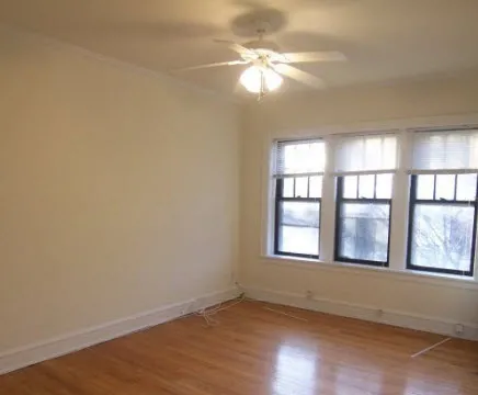 4615-25 N Leavitt Apartments