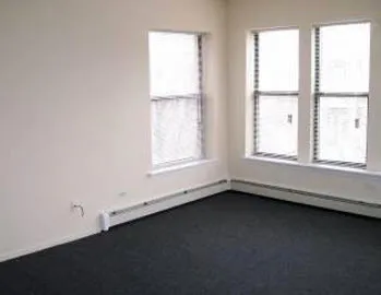 4631 S Lake Park Apartments