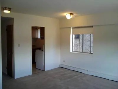 1400 Chicago Apartments