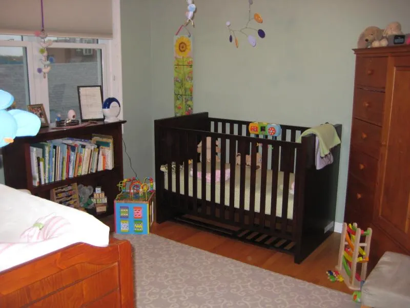 3rd bedroom (fits queen size bed)