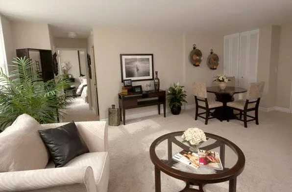 outisde of Oglesby Towers Apartments in South Shore Chicago