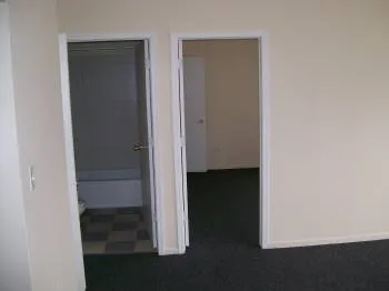 4001 S ELLIS AVE 60653-4001 S Ellis-Chicago-IL