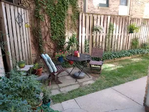 1711 W BELLE PLAINE AVE 60613-unit#1B-Chicago-IL