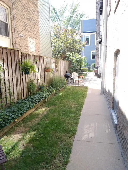 1711 W BELLE PLAINE AVE 60613-unit#1B-Chicago-IL