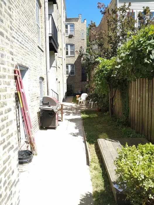 1711 W BELLE PLAINE AVE 60613-unit#1B-Chicago-IL