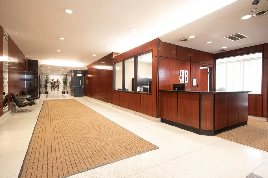 4100 N MARINE DR 60613-4100 N. Marine Dr.-Chicago-IL