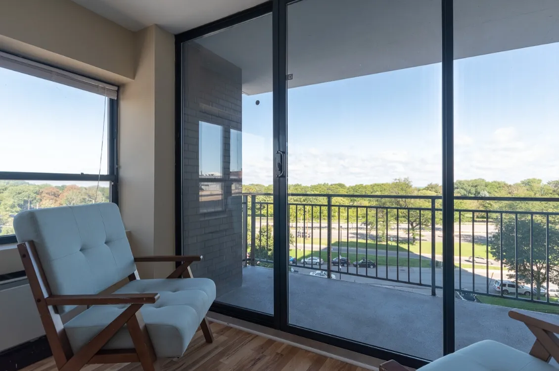 4100 N MARINE DR 60613-4100 N. Marine Dr.-Chicago-IL