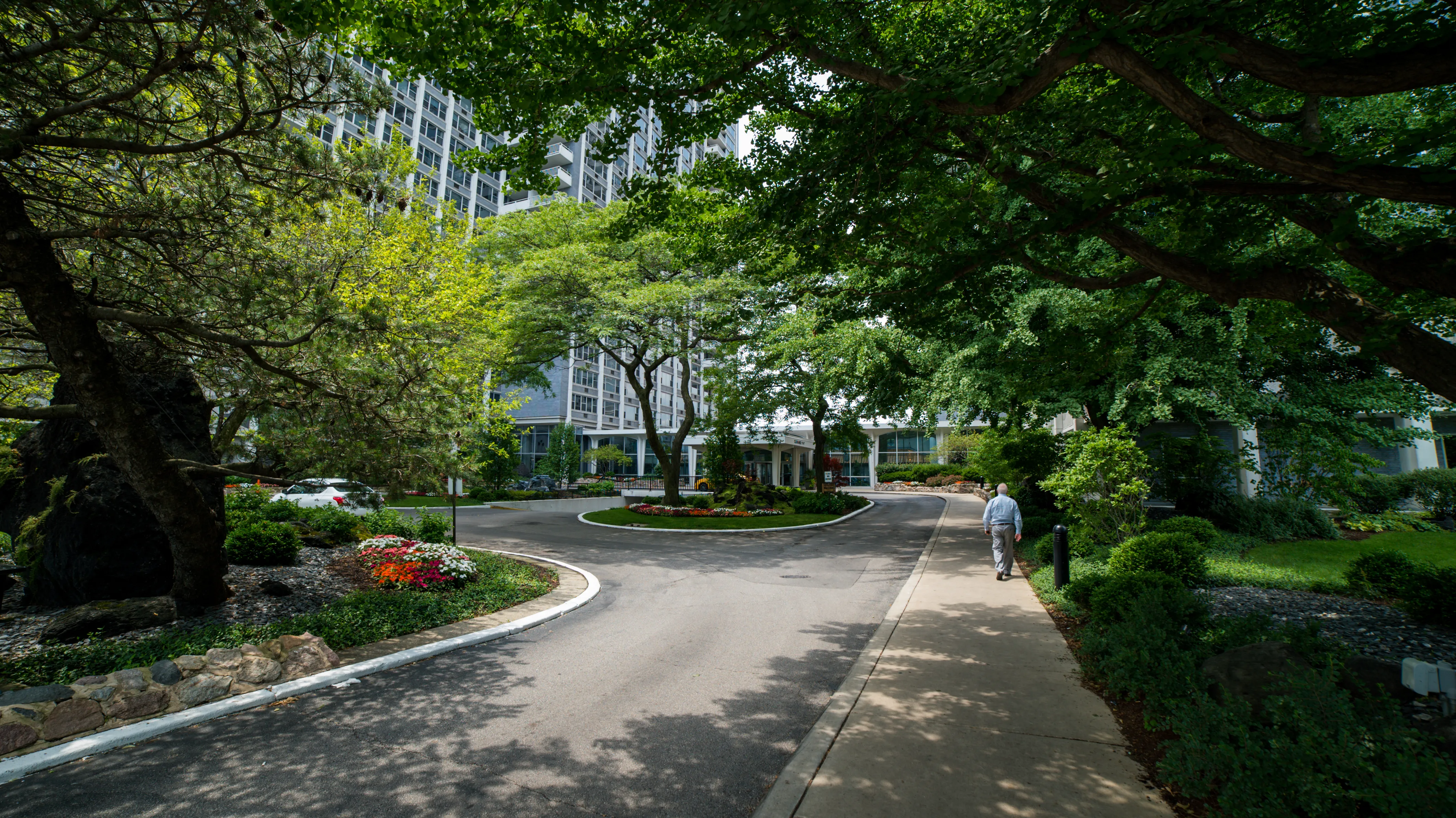 Imperial Towers Apartments