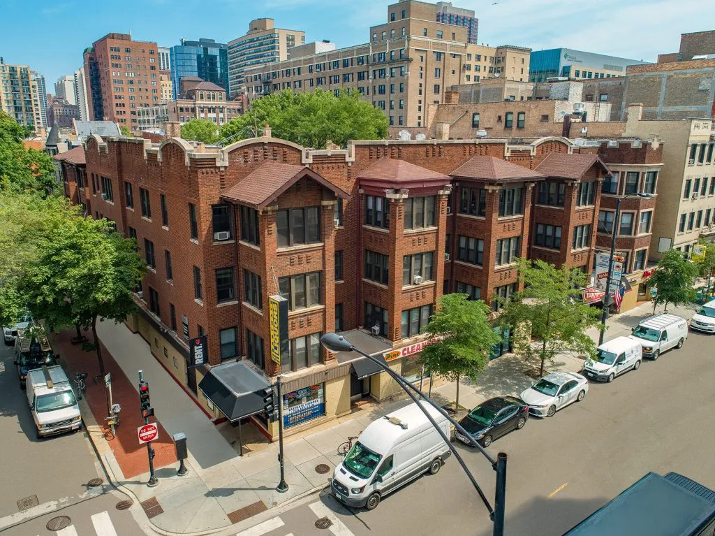 430-446 West Diversey Apartments