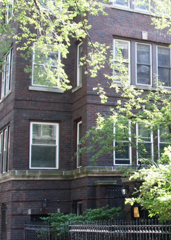 600-604 Patterson / 3638-3648 Pine Grove Apartments