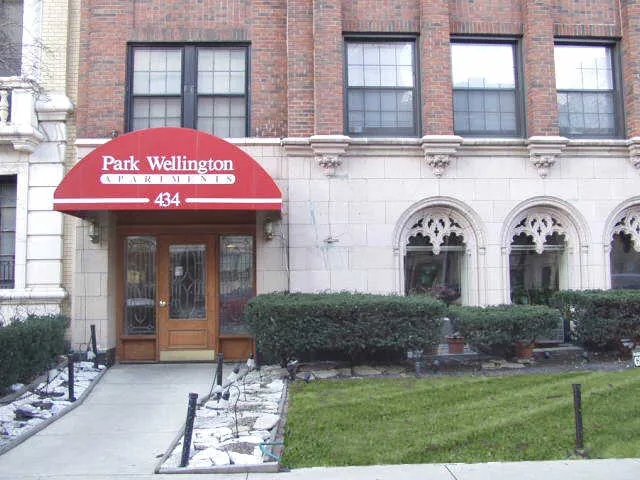 entry lobby and brick facade of the vintage The Park Wellington Apartments