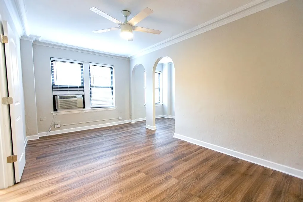 444 W St James Apartments