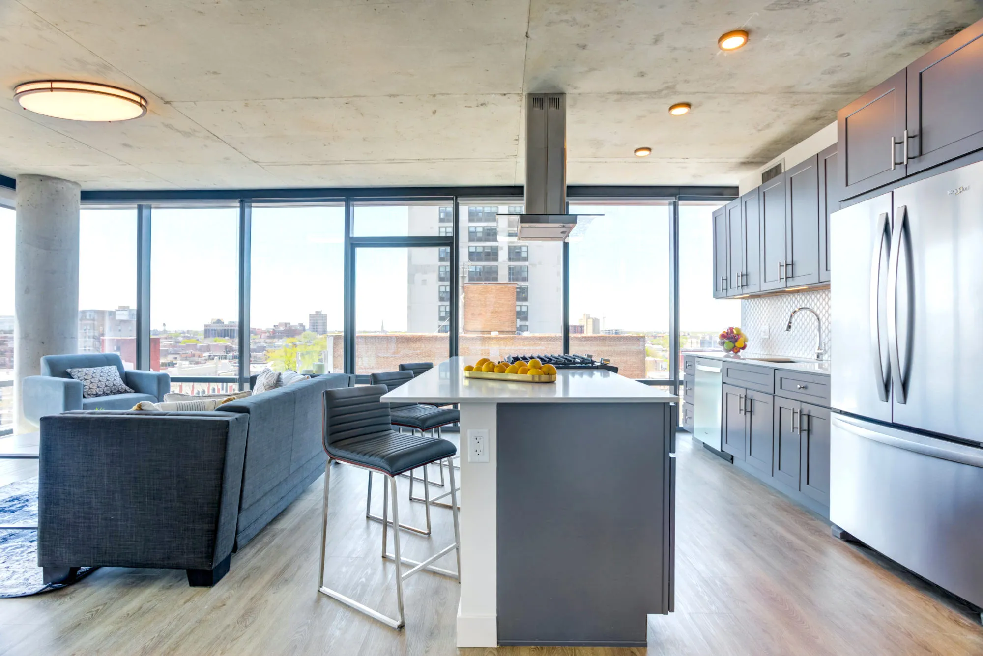 Four50 Belmont Apartments in Lakeview Chicago