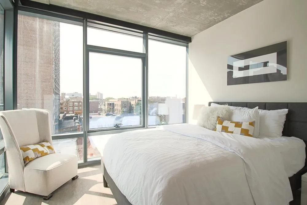 Four50 Belmont Apartments in Lakeview Chicago
