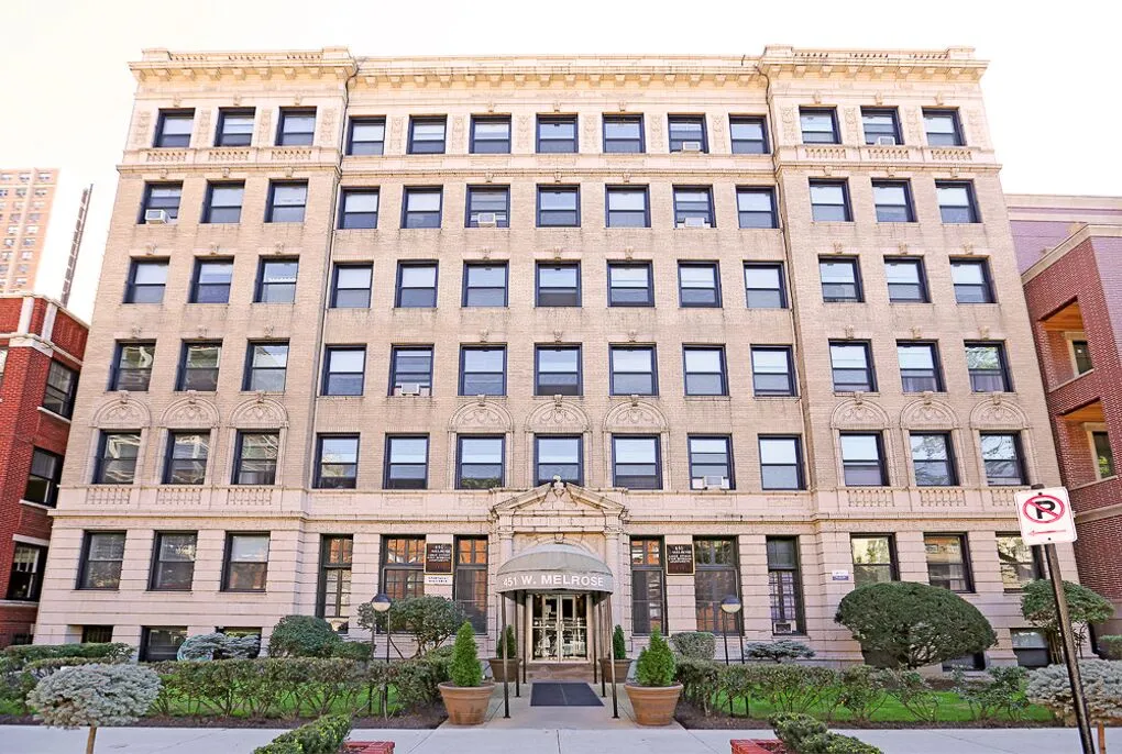 451 W. Melrose Apartments