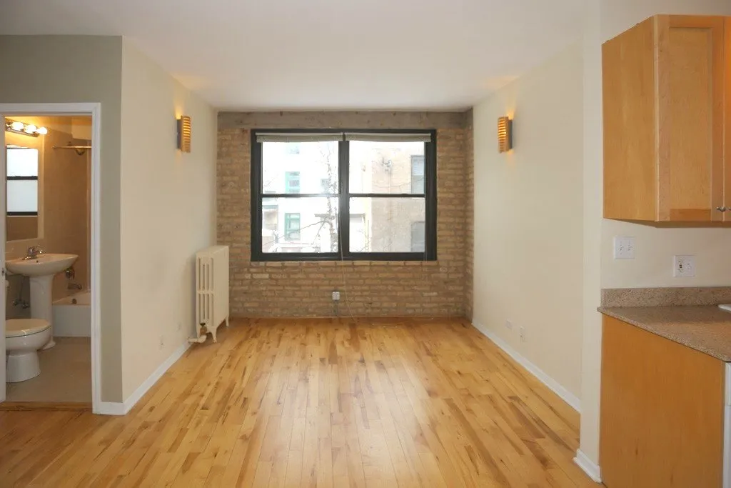 4630 North Beacon Apartments