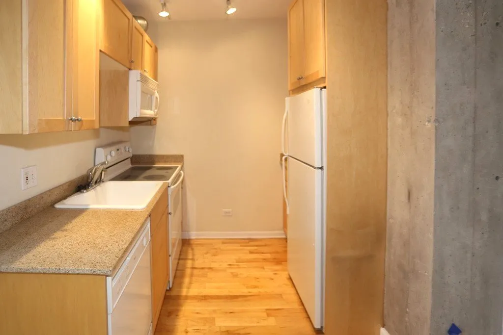 4630 North Beacon Apartments