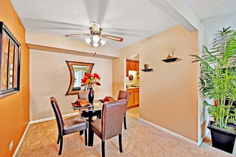 model kitchen at Highcrest Townhomes Apartments