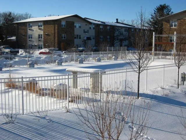 landscped entrance lobby of Village Park of Hoffman Estates Apartments