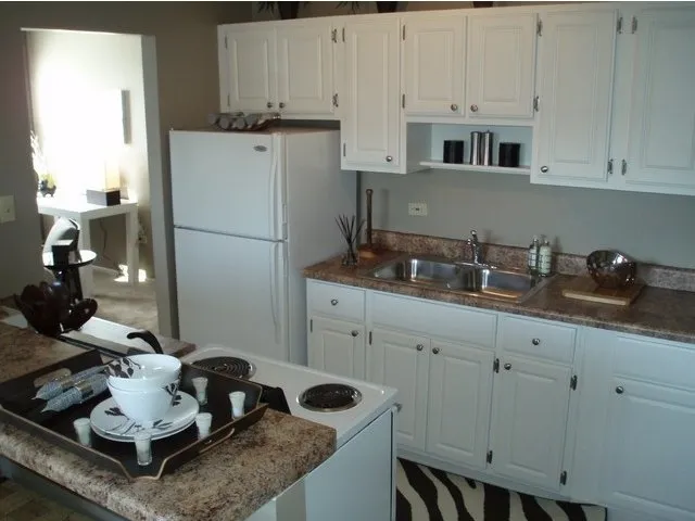 landscped entrance lobby of Village Park of Hoffman Estates Apartments