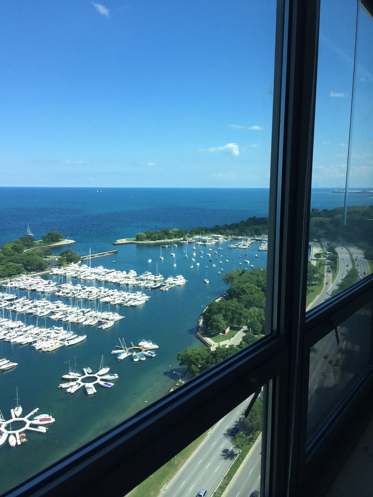 3450 North Lake Shore Drive Apartments