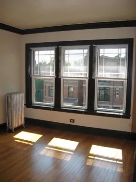 Racine Waveland Apartments