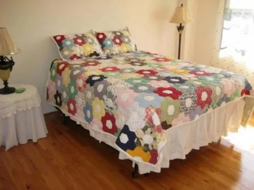 exterior view of trees and the two towers of 5630 North Sheridan Apartments