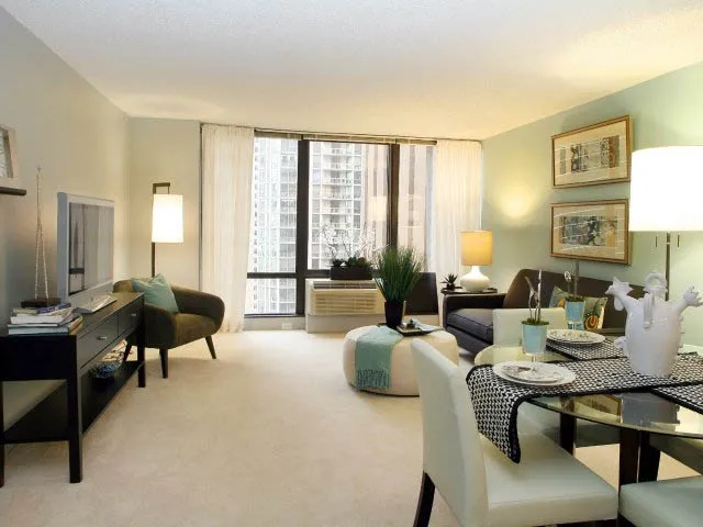 model furnished living room at Columbus Plaza Apartments