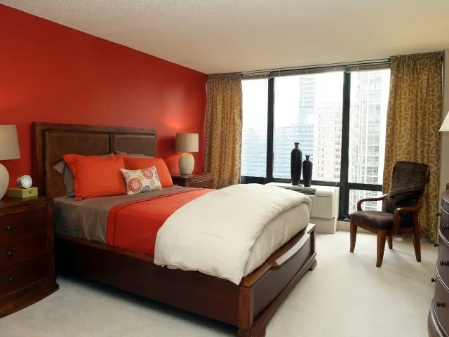 model furnished living room at Columbus Plaza Apartments