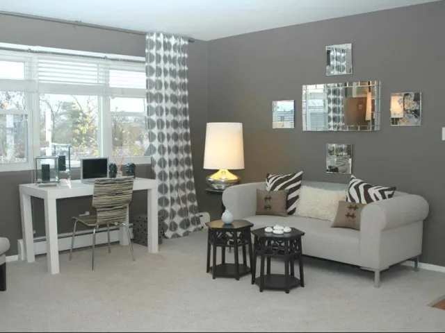 landscped entrance lobby of Village Park of Hoffman Estates Apartments