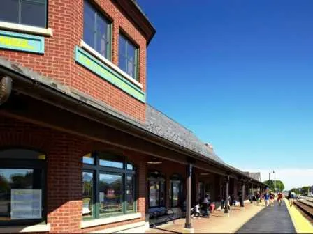 Dunton Tower Apartments