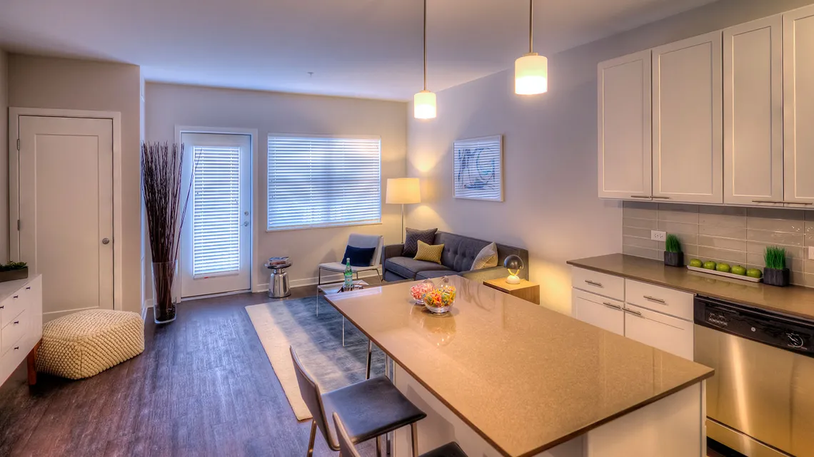 amenity apartments at Midtown Square Apartments in Glenview, IL