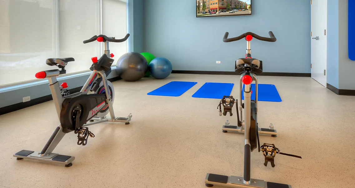 amenity apartments at Midtown Square Apartments in Glenview, IL