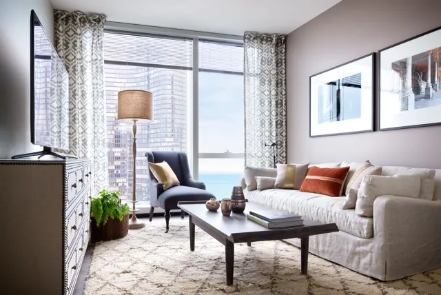 500 Lake Shore Drive Apartments living room with view of Lake Michigan