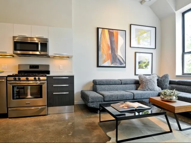 1313 W RANDOLPH ST 60607-13thirteen Randolph Street Lofts-Chicago-IL