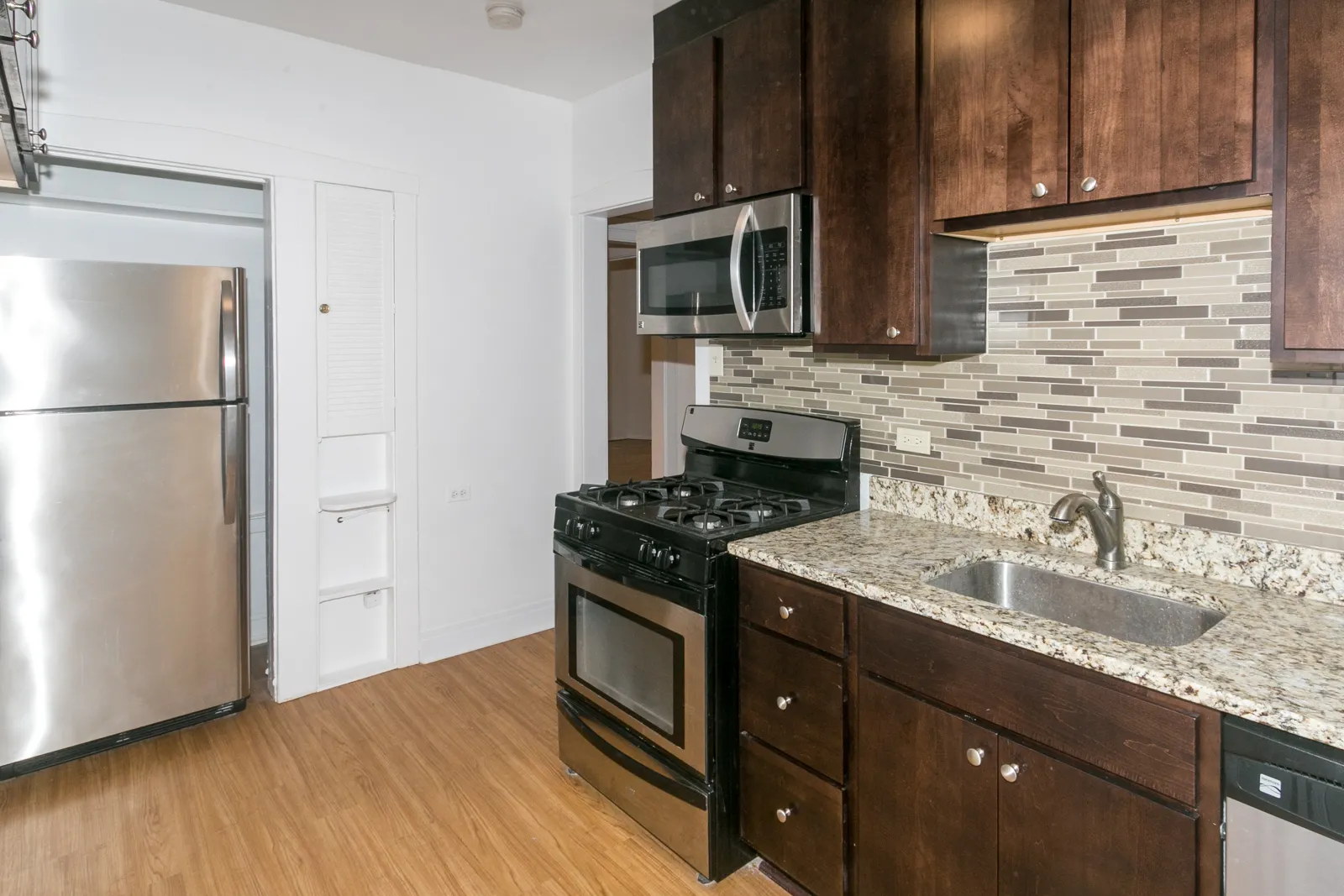 5047-49 N Central Park Apartments